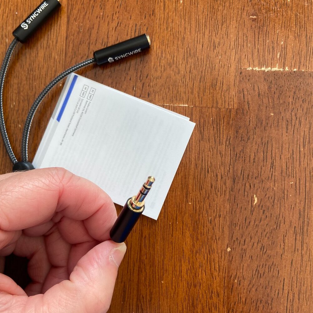 Audio Splitter Cable - Picture 3 of 5